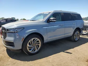 2025 Lincoln Navigator 5LMJJ2LG3SEL03214