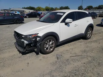 2016 Mazda CX-3 JM1DKFC70G0140356