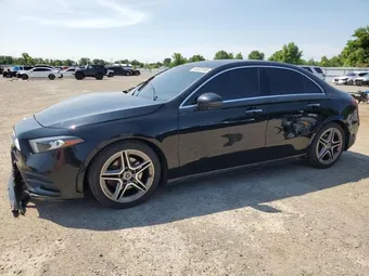2021 Mercedes-Benz A-Class W1K3G4FB5MJ315634