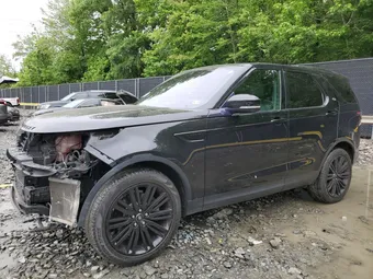 2017 Land Rover Discovery SALRRBBV1HA011976