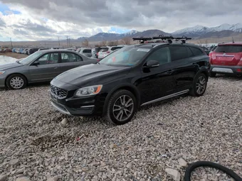 2017 Volvo V60 Cross Country YV440MWK2H1036518