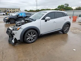 2017 Mazda CX-3 JM1DKDD77H0165596