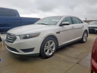 2015 Ford Taurus 1FAHP2E8XFG190064