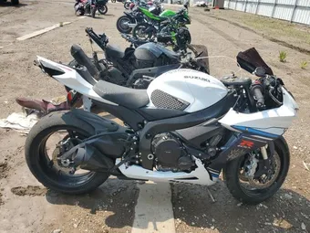 2023 Suzuki GSXR600 JS1GN7FA6P7100320