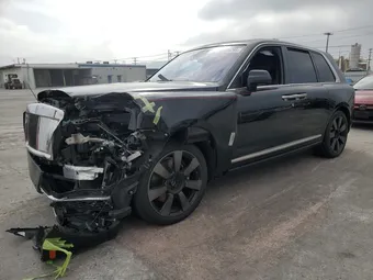 2019 Rolls-Royce Cullinan SLA689X57KU113908