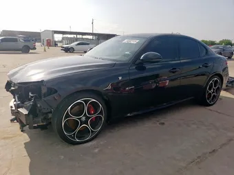 2022 Alfa Romeo Giulia ZARFAMBN6N7659907