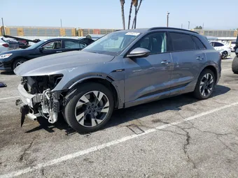 2021 Audi e-tron WA1AAAGE9MB008966