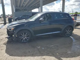 2018 Mazda CX-3 JM1DKDD74J0300426