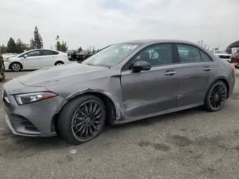 2020 Mercedes-Benz A-Class W1K3G4EBXLW045349