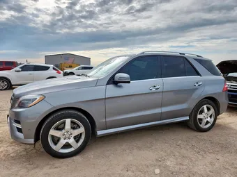 2015 Mercedes-Benz M-Class 4JGDA5GB0FA562093