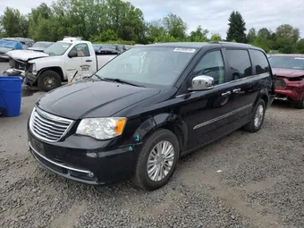 2015 Chrysler Minivan 2C4RC1GG8FR529136