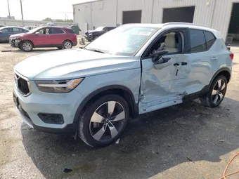 2019 Volvo XC40 YV4162UK9K2052550