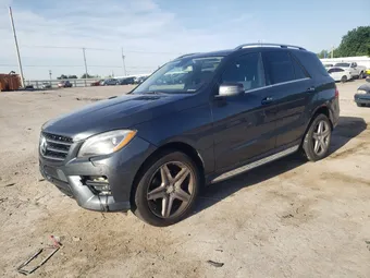2015 Mercedes-Benz M-Class 4JGDA5GB2FA533923