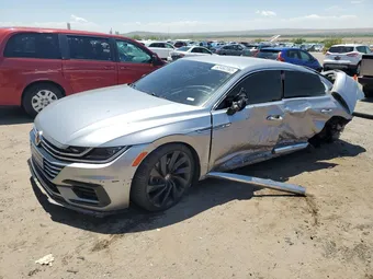 2019 Volkswagen Arteon WVWGR7AN0KE031066