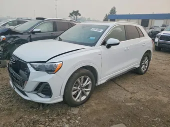 2021 Audi Q3 WA1DECF32M1050690