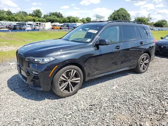 2022 BMW X7 5UXCW2C00N9M58738
