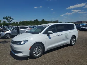 2022 Chrysler Voyager 2C4RC1CG8NR172464