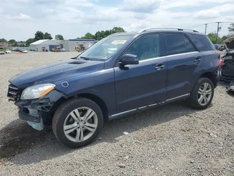 2015 Mercedes-Benz M-Class 4JGDA5HB2FA457375