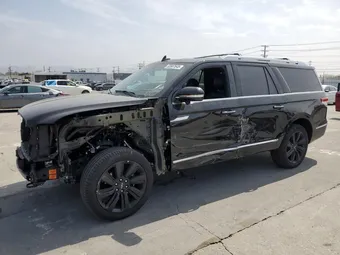 2023 Lincoln Navigator 5LMJJ3LGXPEL16135