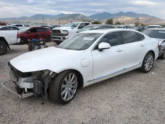 2018 Volvo S90 LVYBC0AL7JP031238