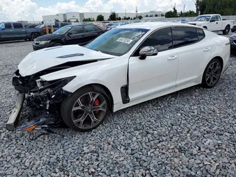 2020 Kia Stinger KNAE35LC5L6080880