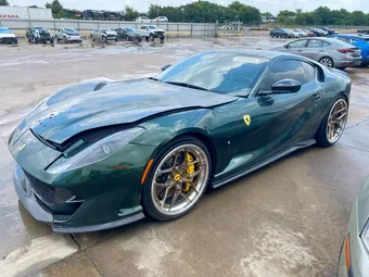 2020 Ferrari 812 Superfast ZFF83CLAXL0252215