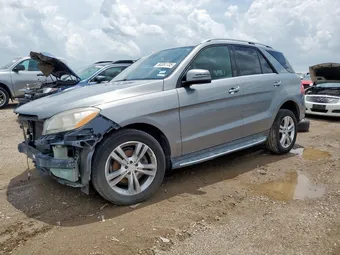 2015 Mercedes-Benz M-Class 4JGDA5HB7FA590181