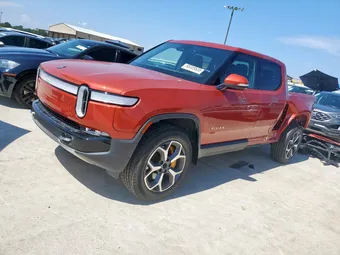 2022 Rivian R1T 7FCTGAAA8NN016098