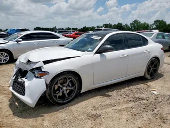 2019 Alfa Romeo Giulia ZARFAMBN1K7621450
