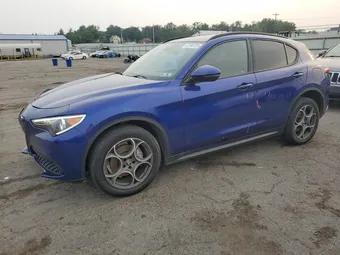 2022 Alfa Romeo Stelvio ZASPAKAN1N7D31631