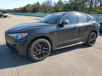 2021 Alfa Romeo Stelvio ZASPAKBN5M7D09760