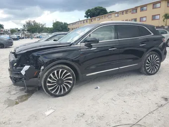 2020 Lincoln Nautilus 2LMPJ9JP0LBL14276