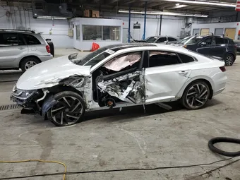 2023 Volkswagen Arteon WVWTR7AN1PE012614