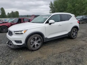 2020 Volvo XC40 YV4162UL5L2340382