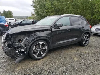 2019 Volvo XC40 YV4162UK6K2140035