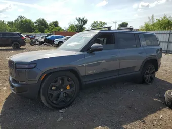 2022 Rivian R1S 7PDSGABL0NN001282