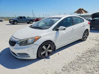 2015 Kia Forte KNAFX4A63F5329140