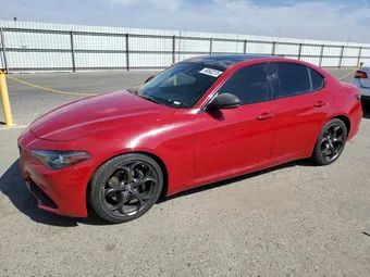 2018 Alfa Romeo Giulia ZARFAEBN6J7595867