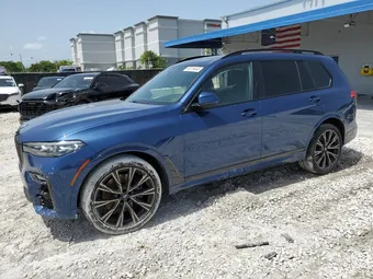 2020 BMW X7 5UXCW2C00L9A01136