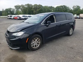 2022 Chrysler Voyager 2C4RC1CG4NR208585