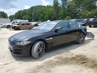 2017 Jaguar XE SAJAJ4BV6HA970895