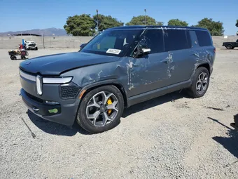 2022 Rivian R1S 7PDSGABLXNN002648