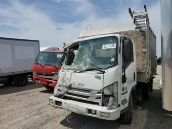 2018 Isuzu JALC4W163J7K01535