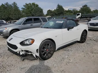 2017 Fiat 124 Spider JC1NFAEK4H0125824