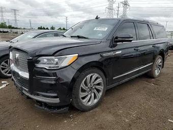 2022 Lincoln Navigator 5LMJJ3LTXNEL08241