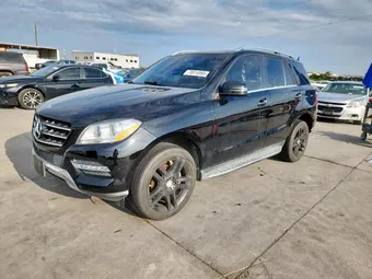 2015 Mercedes-Benz M-Class 4JGDA5JBXFA526386
