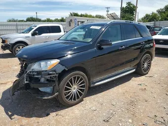 2015 Mercedes-Benz M-Class 4JGDA5JB5FA481227