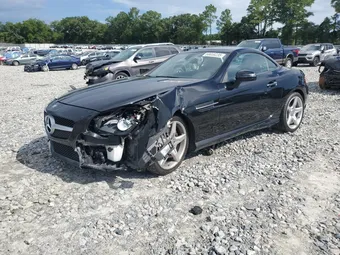 2016 Mercedes-Benz SLK-Class WDDPK3JA7GF121722