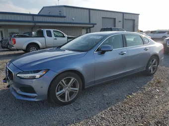 2018 Volvo S90 LVY982MK7JP016172