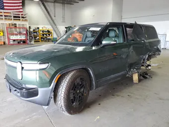 2025 Rivian R1S 7PDSGBBA6SN067206
